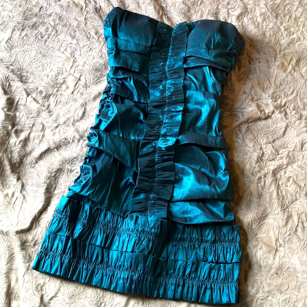 Sequin Hearts ruched strapless dress